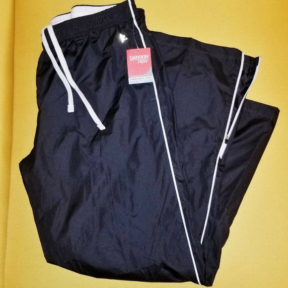 NWT Danskin Women Black Sports Gym Track Pants Jogger L 12-14 Orig$45+tax - Picture 1 of 8